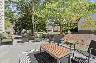 301 Roswell Green Ln, Roswell, GA 30075 - Photo 4