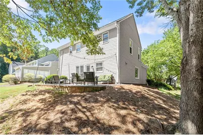 301 Roswell Green Lane, Roswell, GA 30075 - Photo 28