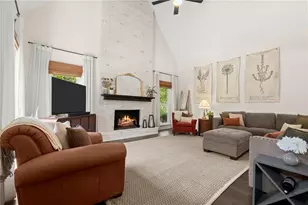 301 Roswell Green Ln, Roswell, GA 30075 - Photo 2