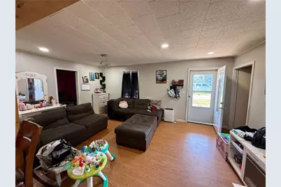 105 Bennett Drive, Gainesville, GA 30501 - Photo 8