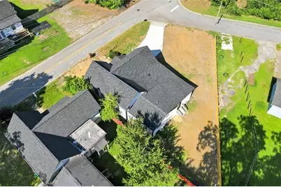 7516 Conyers Street, Lithonia, GA 30058 - Photo 36