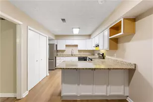 2672 Moss Ln, Marietta, GA 30067 - Photo 16