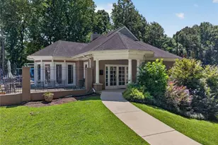 4371 Vintage Ln, Dunwoody, GA 30338 - Photo 48