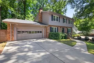 4371 Vintage Ln, Dunwoody, GA 30338 - Photo 58