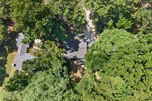 4371 Vintage Ln, Dunwoody, GA 30338 - Photo 38