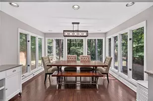 4371 Vintage Ln, Dunwoody, GA 30338 - Photo 4