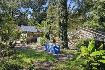 1945 NW Baker Road, Atlanta, GA 30318 - Photo 20
