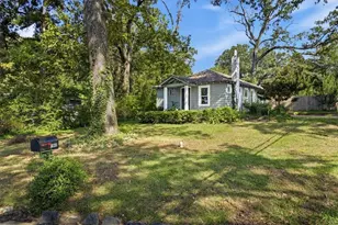 1945 NW Baker Rd, Atlanta, GA 30318 - Photo 2