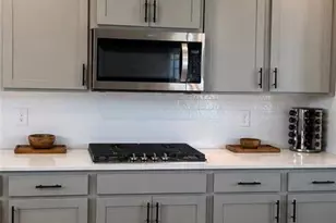 204 Garnet Dr, Bonaire, GA 31005 - Photo 4