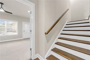 4079 Townsend Ln, Dunwoody, GA 30346 - Photo 4