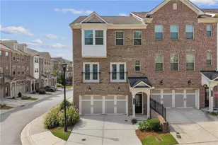 4079 Townsend Ln, Dunwoody, GA 30346 - Photo 2