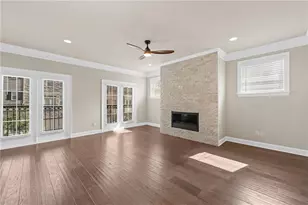 4079 Townsend Ln, Dunwoody, GA 30346 - Photo 10