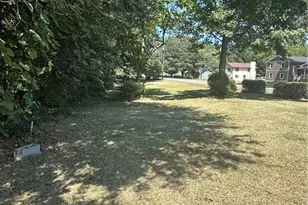 600 E Lanier Ave W, Fayetteville, GA 30214 - Photo 2