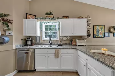 203 Jackson Park Drive, Hoschton, GA 30548 - Photo 8