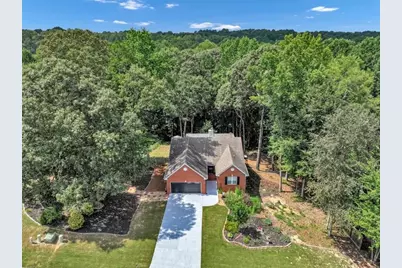 203 Jackson Park Drive, Hoschton, GA 30548 - Photo 2