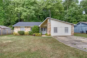 6517 Charter Oaks Cir, Columbus, GA 31909 - Photo 1