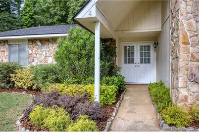 6517 Charter Oaks Circle, Columbus, GA 31909 - Photo 2