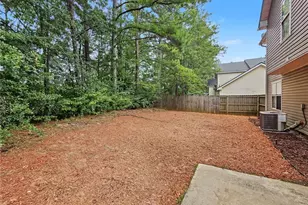 2416 Rambling Way, Lithonia, GA 30058 - Photo 14