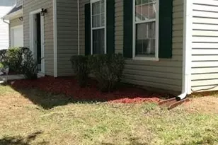 2416 Rambling Way, Lithonia, GA 30058 - Photo 4