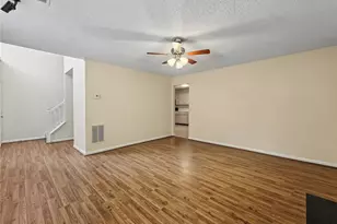 2416 Rambling Way, Lithonia, GA 30058 - Photo 12