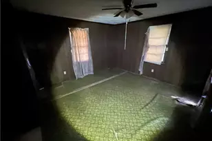 813 W Franklin St, Sylvester, GA 31791 - Photo 26