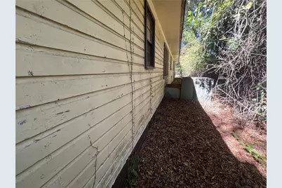 813 W Franklin Street, Sylvester, GA 31791 - Photo 12