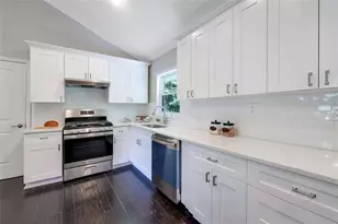 1976 Dering Cir NE, Atlanta, GA 30345 - Photo 4