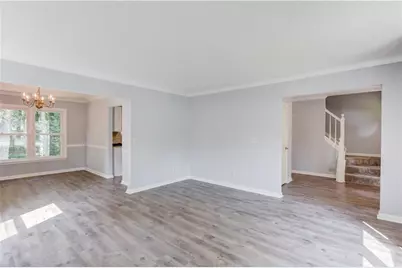 909 Colony Creek Drive, Lawrenceville, GA 30043 - Photo 6