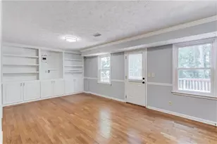 909 Colony Creek Dr, Lawrenceville, GA 30043 - Photo 38