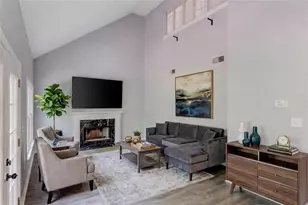 909 Colony Creek Dr, Lawrenceville, GA 30043 - Photo 18