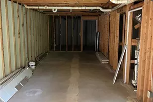1490 Twin Bridge Ln, Lawrenceville, GA 30043 - Photo 28