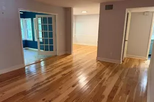 30 Arpege Way NW, Atlanta, GA 30327 - Photo 2