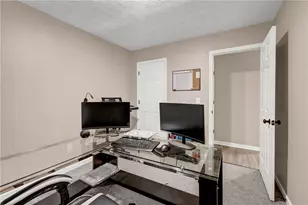 1290 Adcox Square, Stone Mountain, GA 30088 - Photo 18