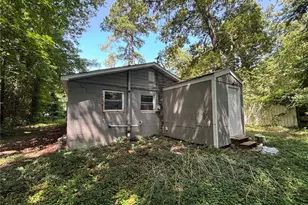 6366 Gordon St, Lithia Springs, GA 30122 - Photo 2