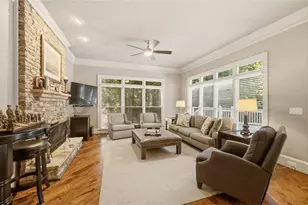 348 Aviemore Ln, Suwanee, GA 30024 - Photo 4