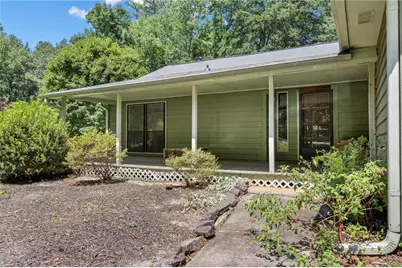 140 Hickory Drive, Stockbridge, GA 30281 - Photo 2