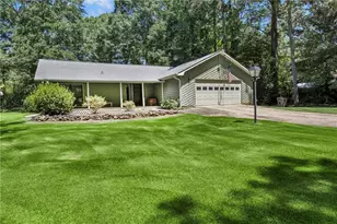140 Hickory Dr, Stockbridge, GA 30281 - Photo 1