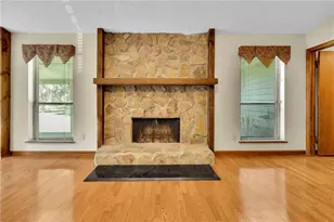 140 Hickory Dr, Stockbridge, GA 30281 - Photo 10