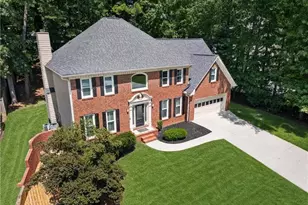969 Mill Bend Dr SW, Lawrenceville, GA 30044 - Photo 2