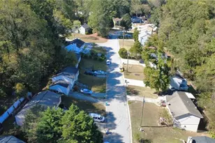 1413 Silver Lake Dr, Norcross, GA 30093 - Photo 32