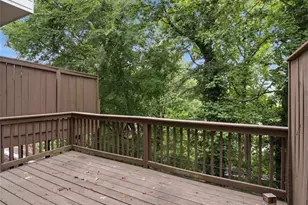 1057 Liberty Pkwy NW, Atlanta, GA 30318 - Photo 34