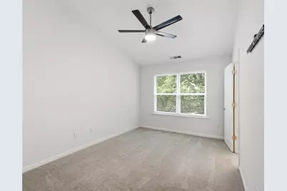 1057 Liberty Parkway NW, Atlanta, GA 30318 - Photo 22