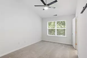 1057 Liberty Pkwy NW, Atlanta, GA 30318 - Photo 22