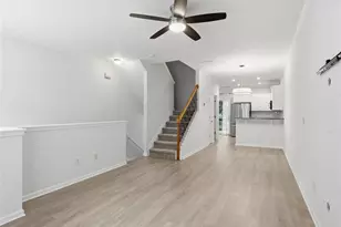 1057 Liberty Pkwy NW, Atlanta, GA 30318 - Photo 6