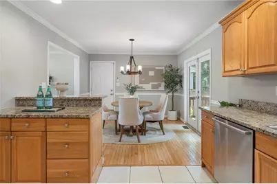2353 Cortez Way NE, Brookhaven, GA 30319 - Photo 8