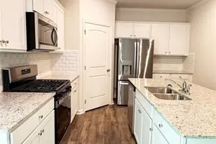 3400 Greyton Dr, Buford, GA 30519 - Photo 8