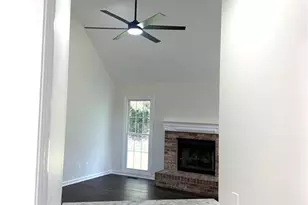 132 Ashley Terrace SE, Calhoun, GA 30701 - Photo 14