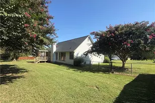 132 Ashley Terrace SE, Calhoun, GA 30701 - Photo 4