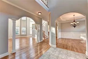 2563 Bogan Bridge Cir, Buford, GA 30519 - Photo 4