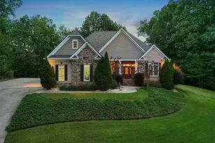195 Fredericks Cove, Dawsonville, GA 30534 - Photo 2